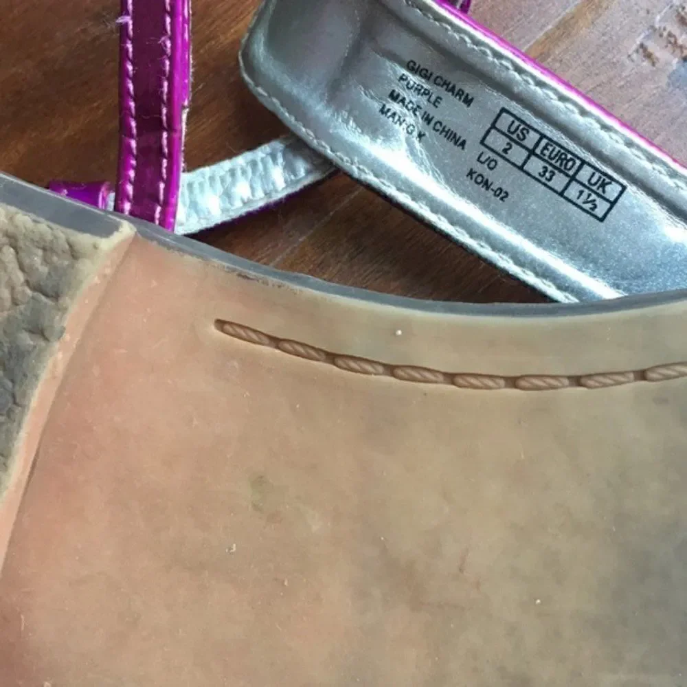 SAM Edelman Gigi Charm Sandal Flip Flop Shoe
